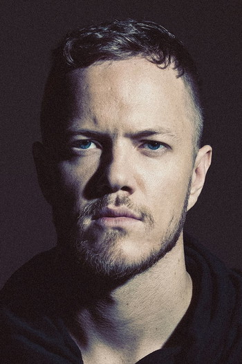 Photo of actor Dan Reynolds