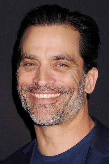 Photo of actor Johnathon Schaech