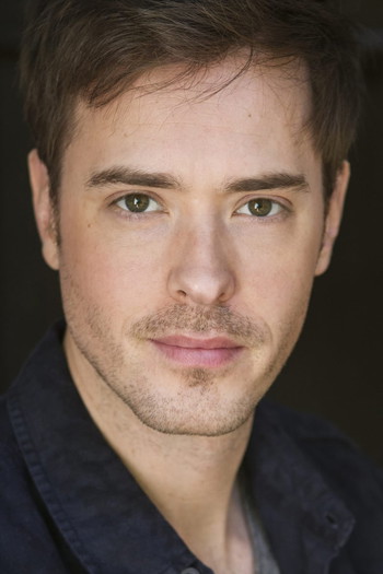 Photo of actor Ryan Kennedy