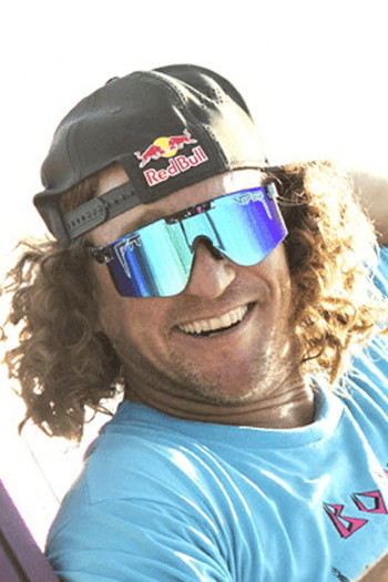 Photo of actor Parks Bonifay