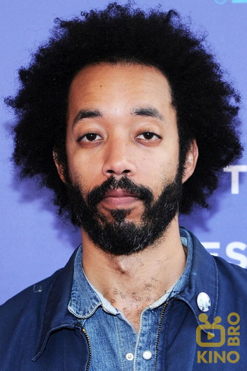 Photo of actor Wyatt Cenac