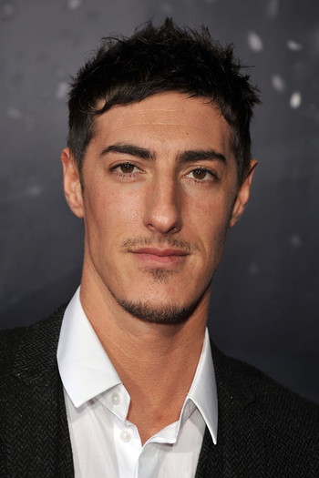 Photo of actor Eric Balfour