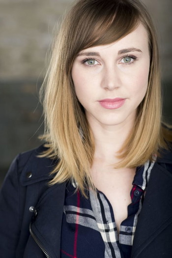 Photo of actor Samantha Hill