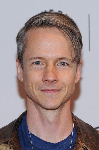 Photo of actor John Cameron Mitchell