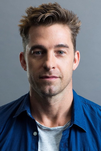 Photo of actor Scott Speedman