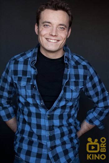 Photo of actor Nick Mikula