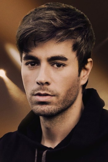 Photo of actor Enrique Iglesias