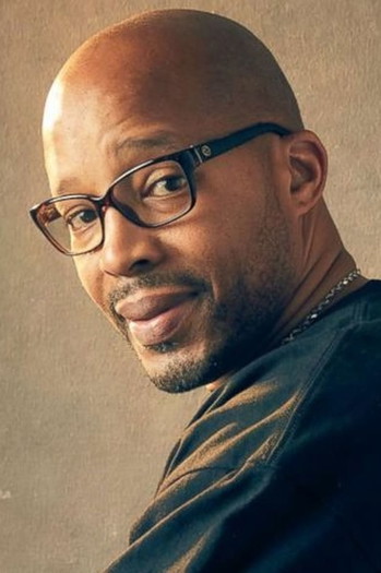 Photo of actor Warren G