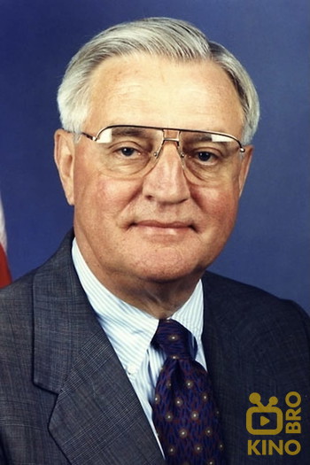 Photo of actor Walter Mondale