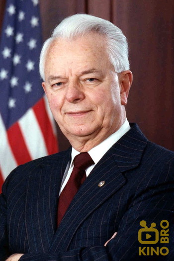 Photo of actor Robert Byrd