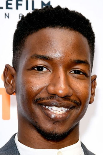 Photo of actor Mamoudou Athie