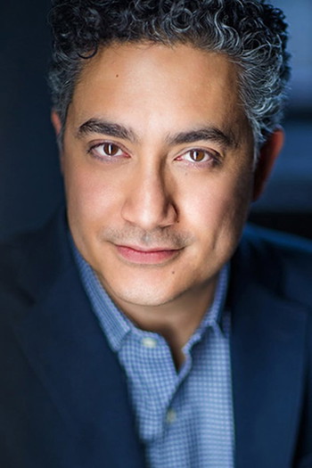 Photo of actor Alessandro Juliani