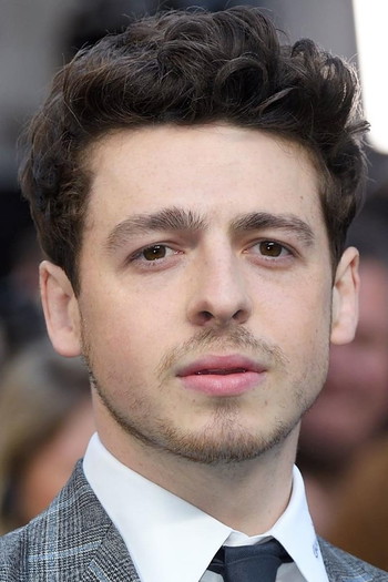 Photo of actor Anthony Boyle