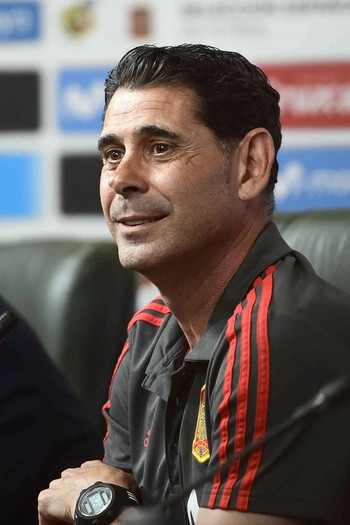 Photo of actor Fernando Hierro