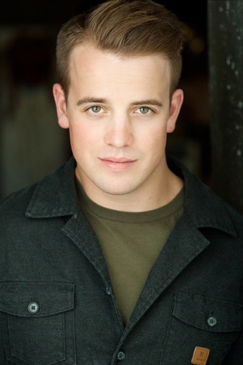 Photo of actor Gavin Langelo