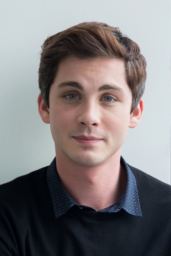 Photo of actor Logan Lerman