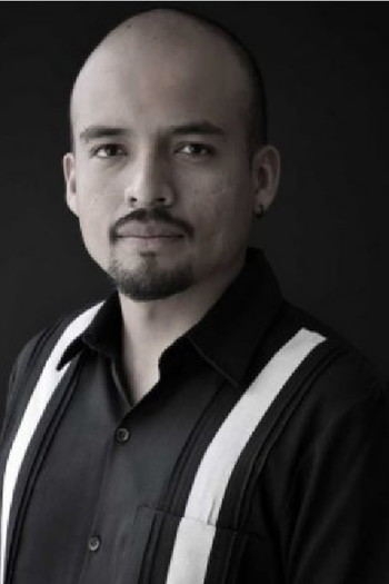 Photo of actor Alan Uribe Villaruel