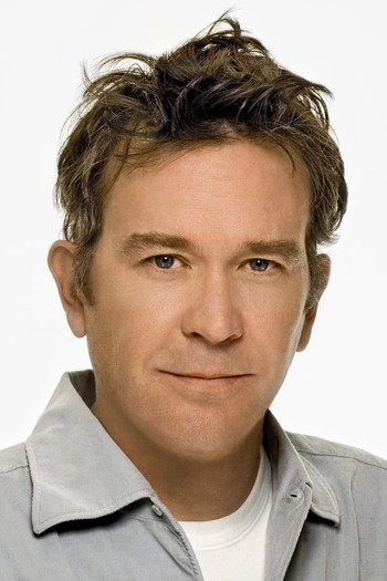 Photo of actor Timothy Hutton