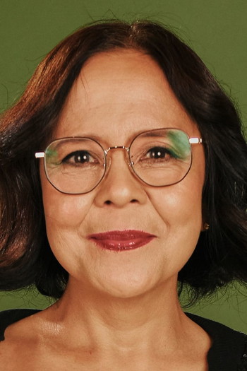 Photo of actress Dolly de Leon