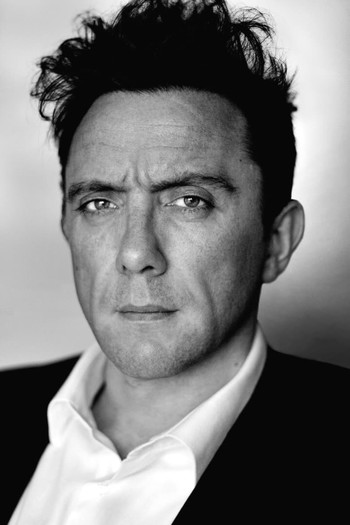 Photo of actor Peter Serafinowicz