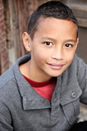 Photo of actor Braxton Hew-Len