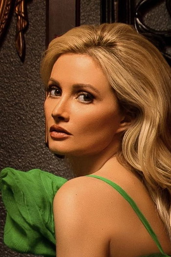 Фото акторки Holly Madison