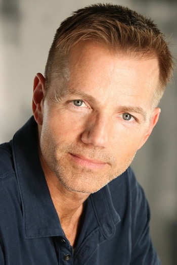 Photo of actor James Wlcek