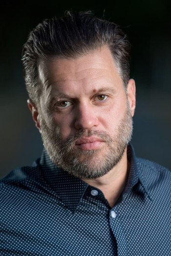 Photo of actor Wess Morgan