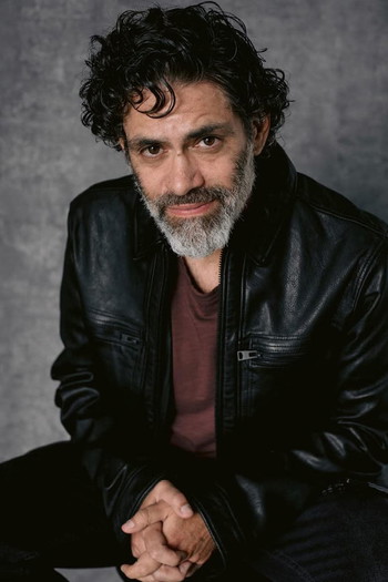 Photo of actor Manuel Uriza