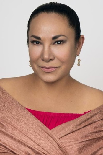 Photo of actress Lilian Tapia