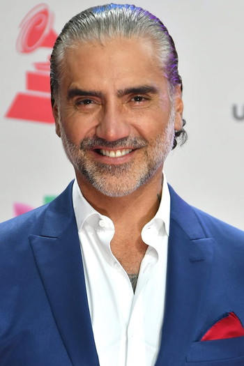 Photo of actor Alejandro Fernández