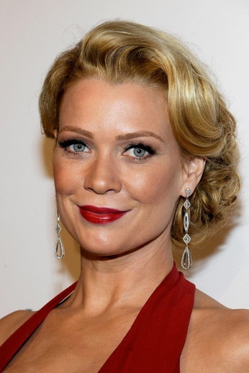 Photo of actress Laurie Holden