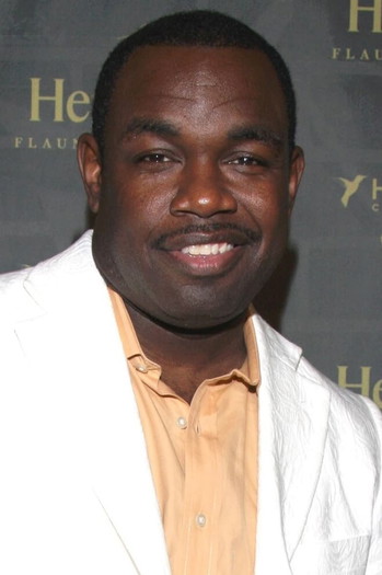 Photo of actor Rodney Perry