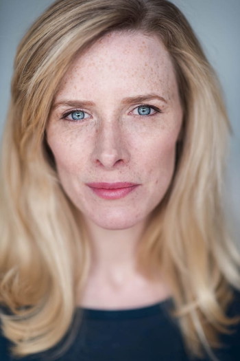 Photo of actress Shauna Macdonald