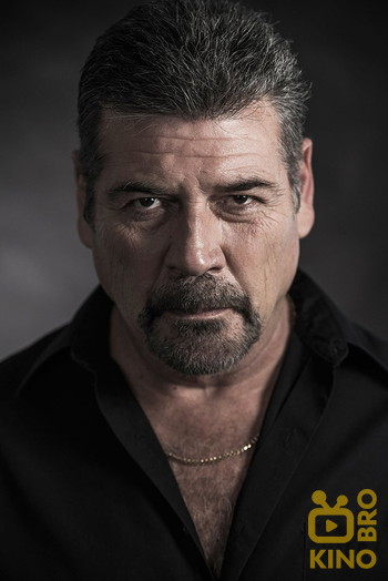 Photo of actor Guillermo Quintanilla