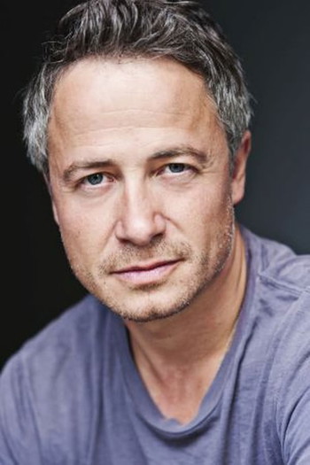 Photo of actor Oliver Milburn