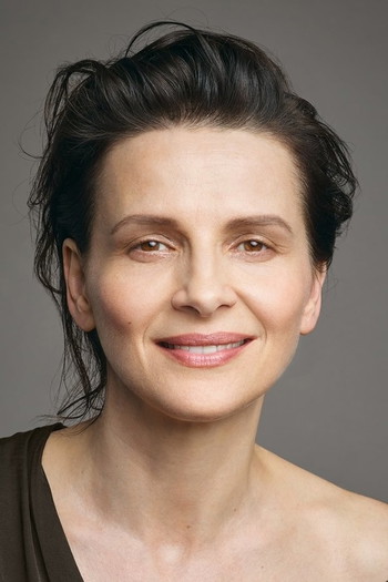 Photo of actress Juliette Binoche