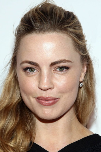 Photo of actress Melissa George