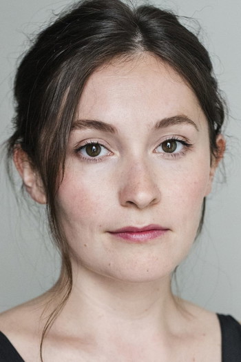 Photo of actor Bethan Cullinane