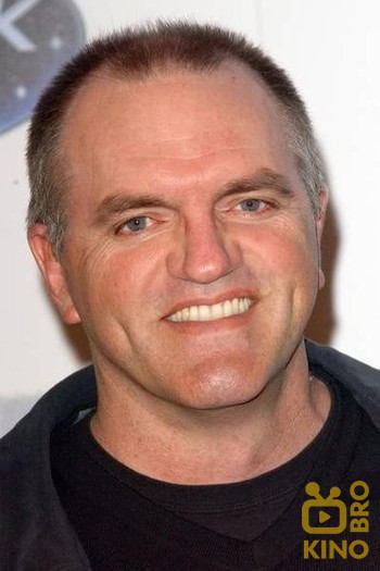 Photo of actor Scott MacDonald