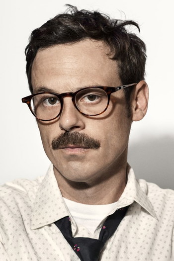 Photo of actor Scoot McNairy