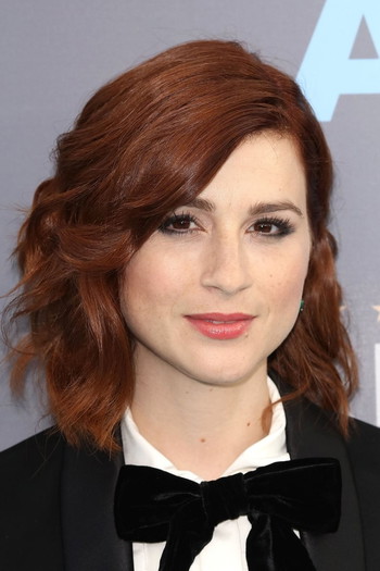 Photo of actress Aya Cash