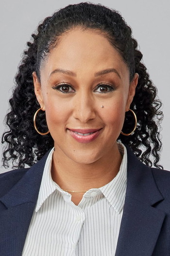 Photo of actress Tamera Mowry-Housley