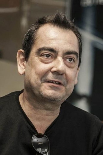 Photo of actor Javier Molina