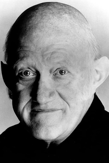 Photo of actor Nicholas Smith