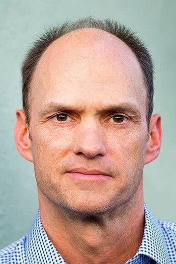 Photo of actor Brian Stepanek