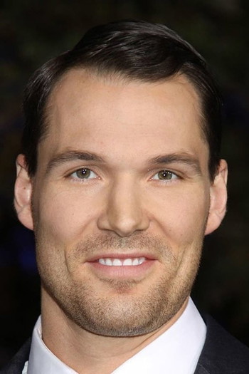 Photo of actor Daniel Cudmore