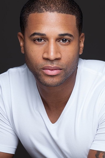 Photo of actor Devale Ellis