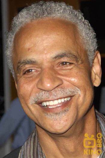 Photo of actor Ron Glass