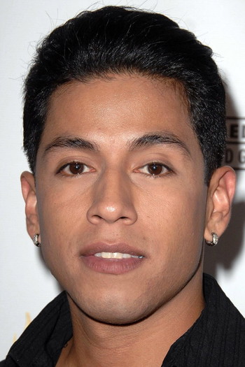 Photo of actor Rudy Youngblood